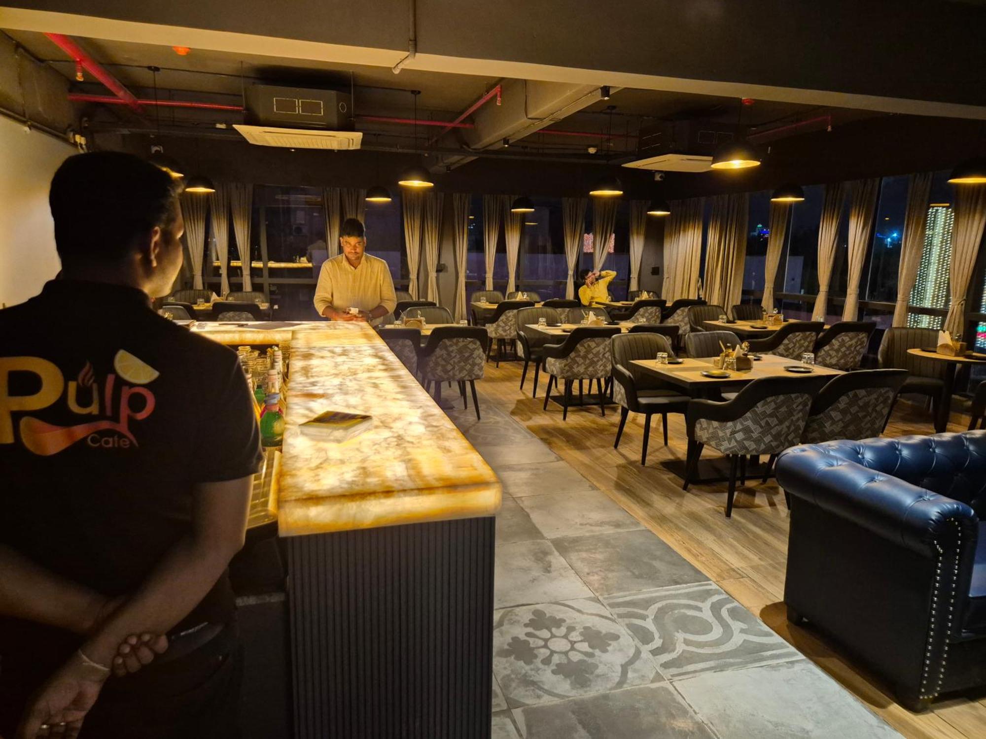 Hotel Orange Μπουμπάνεσβαρ Εξωτερικό φωτογραφία